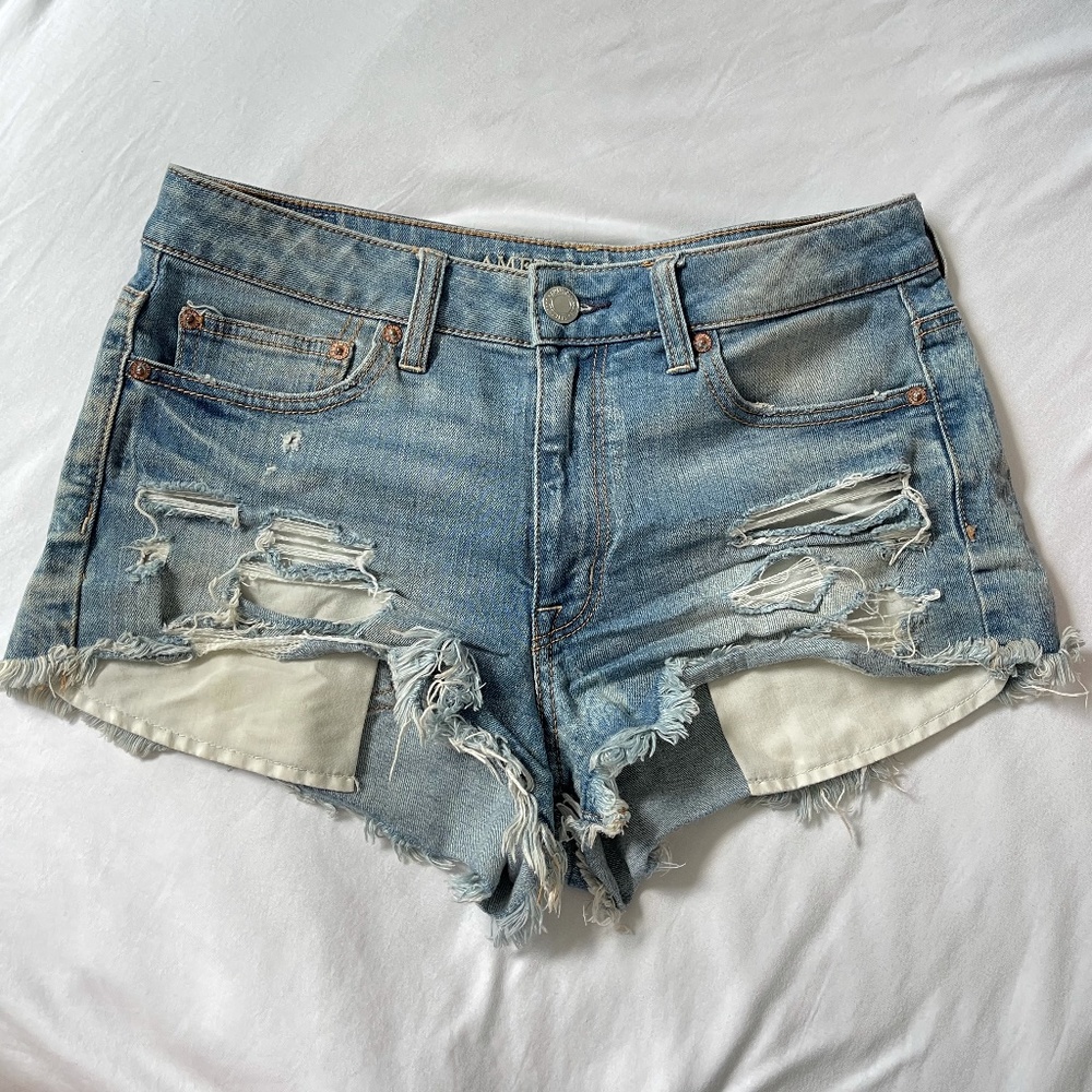 High Rise Medium Wash AE Festival Denim Shorts